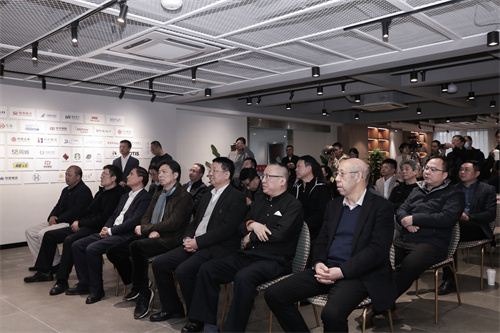 2049508792360955_83.jpg “春和景明”黄建永中国画展在荣宝斋宁波举行 中国书法院院长管峻出席-图片5