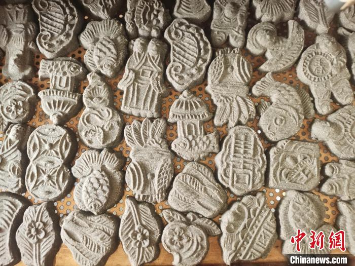 徽州压缩饼干——徽雕糕。 张强 摄 徽州压缩饼干——徽雕糕。 张强 摄