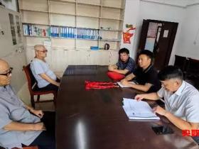 立德树人服务社会贵州省从江县教育系统三名优秀教师荣获在党50年纪念章